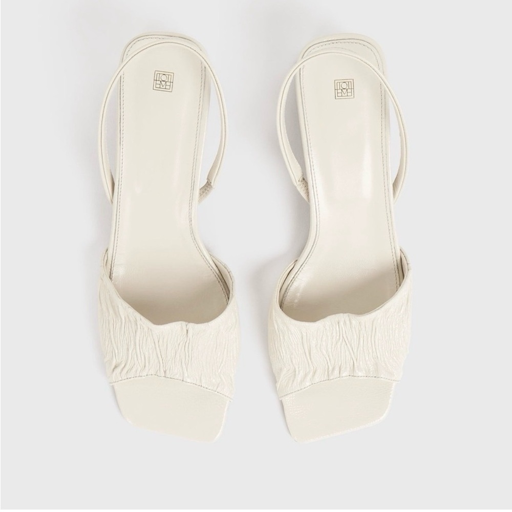 Toteme The Gathered Leather Scoop Heel Sandal - Picture 4 of 7
